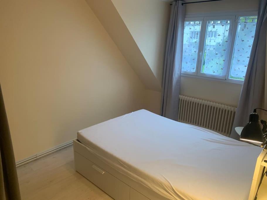 Grand Appartement Au Calme 2 Chambres Quimper Luaran gambar